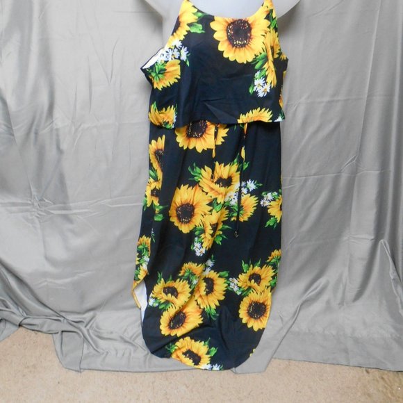 NWT VYNCS Popular floral spaghetti strap dress M - Picture 4 of 5